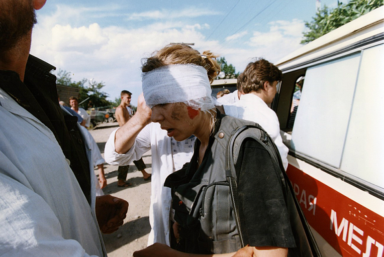 Захват больницы в буденновске в 1995 м фото